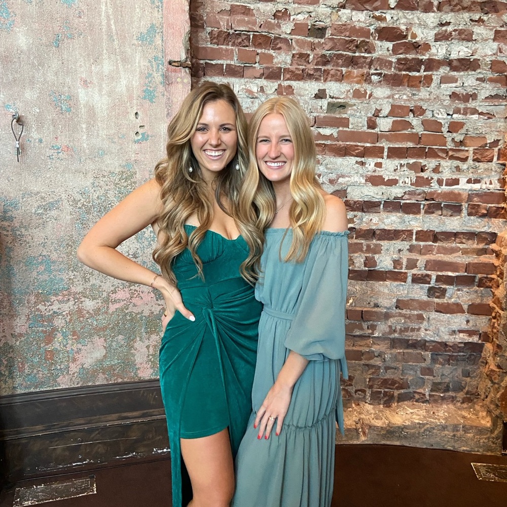 Selfie Leslie Emerald Green Midi Dress